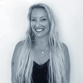 Yasemin Tetik portrait